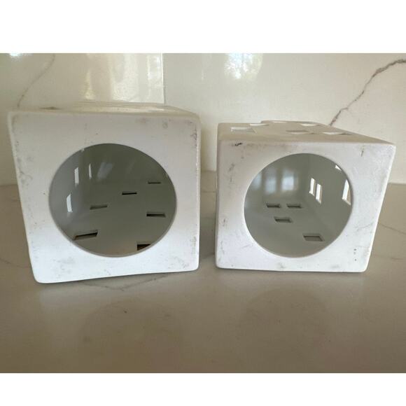 Unique Ceramic Tea Lighthouses Set of 2, Inspired by Kahler Urbania - Picture 6 of 9